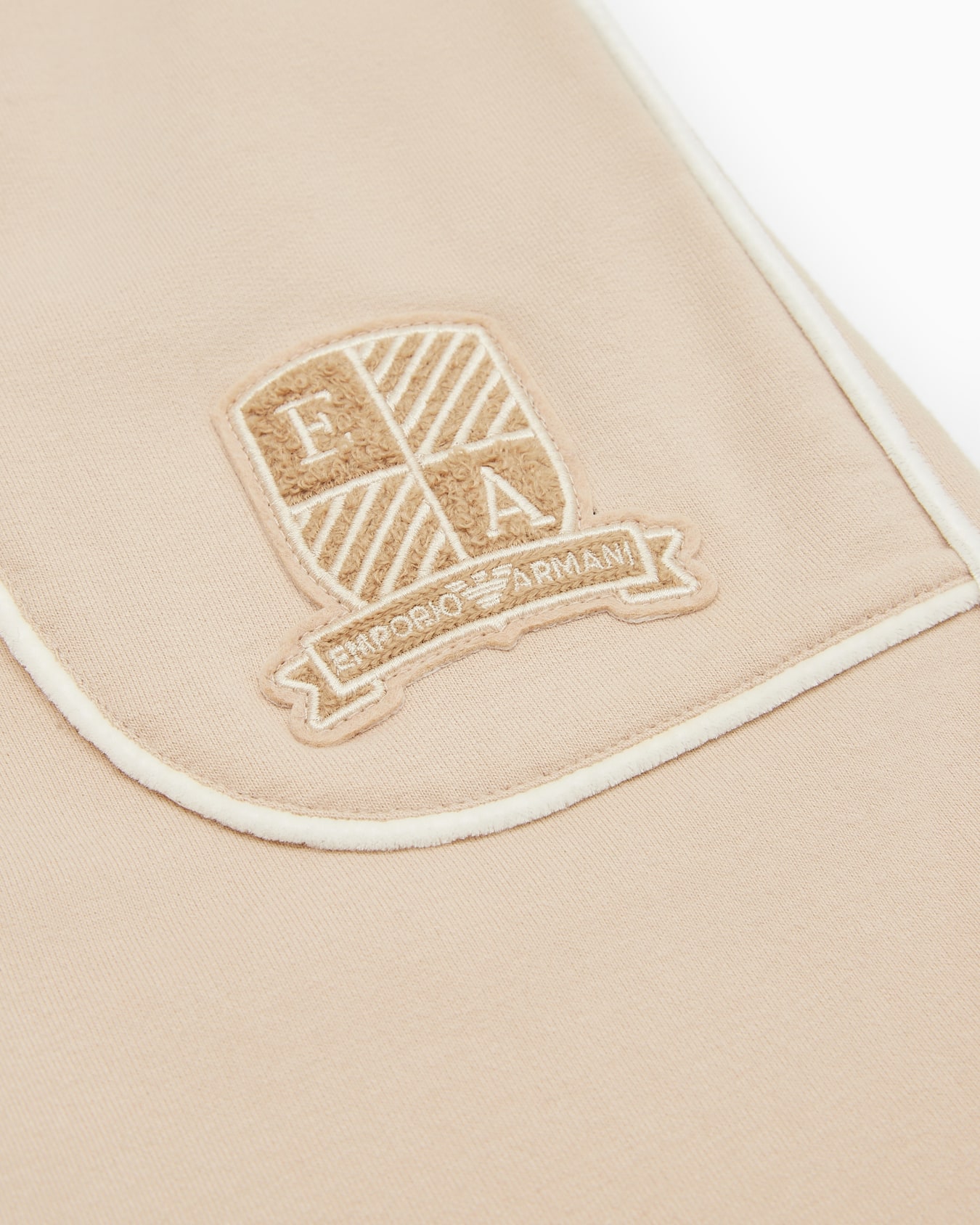 Bermuda à coupe ample en jersey avec écusson blason logo Diapositive 1