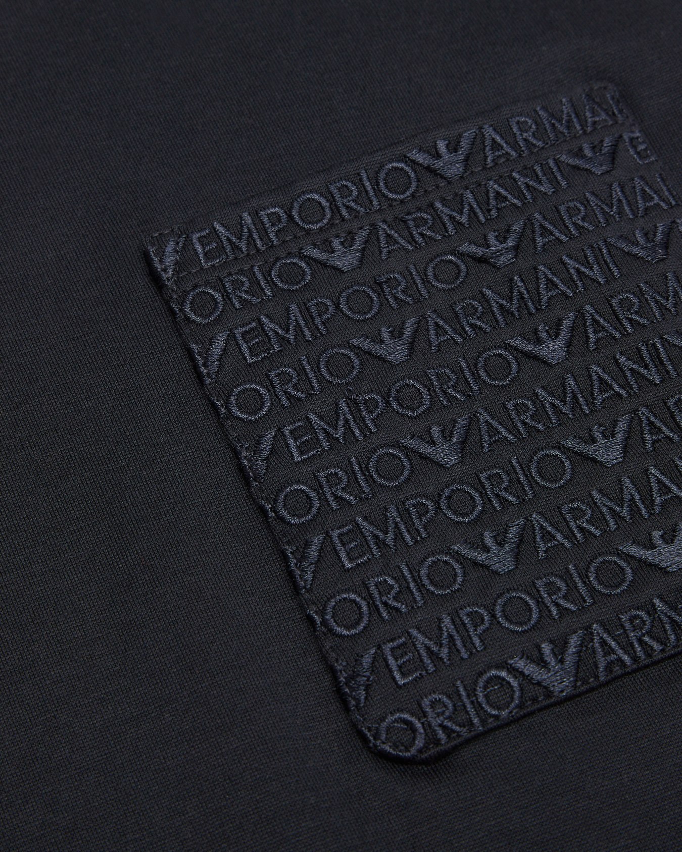  Oversize-T-Shirt aus Lyocell-Mischjersey mit Tasche samt Logo Folie 1