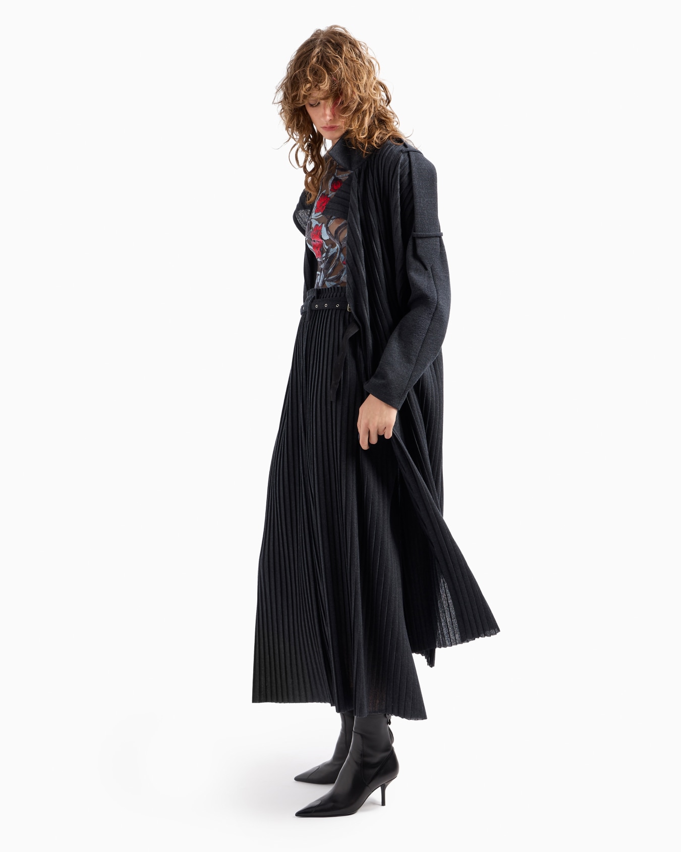 Pleated wool jersey long trench coat Slide 4