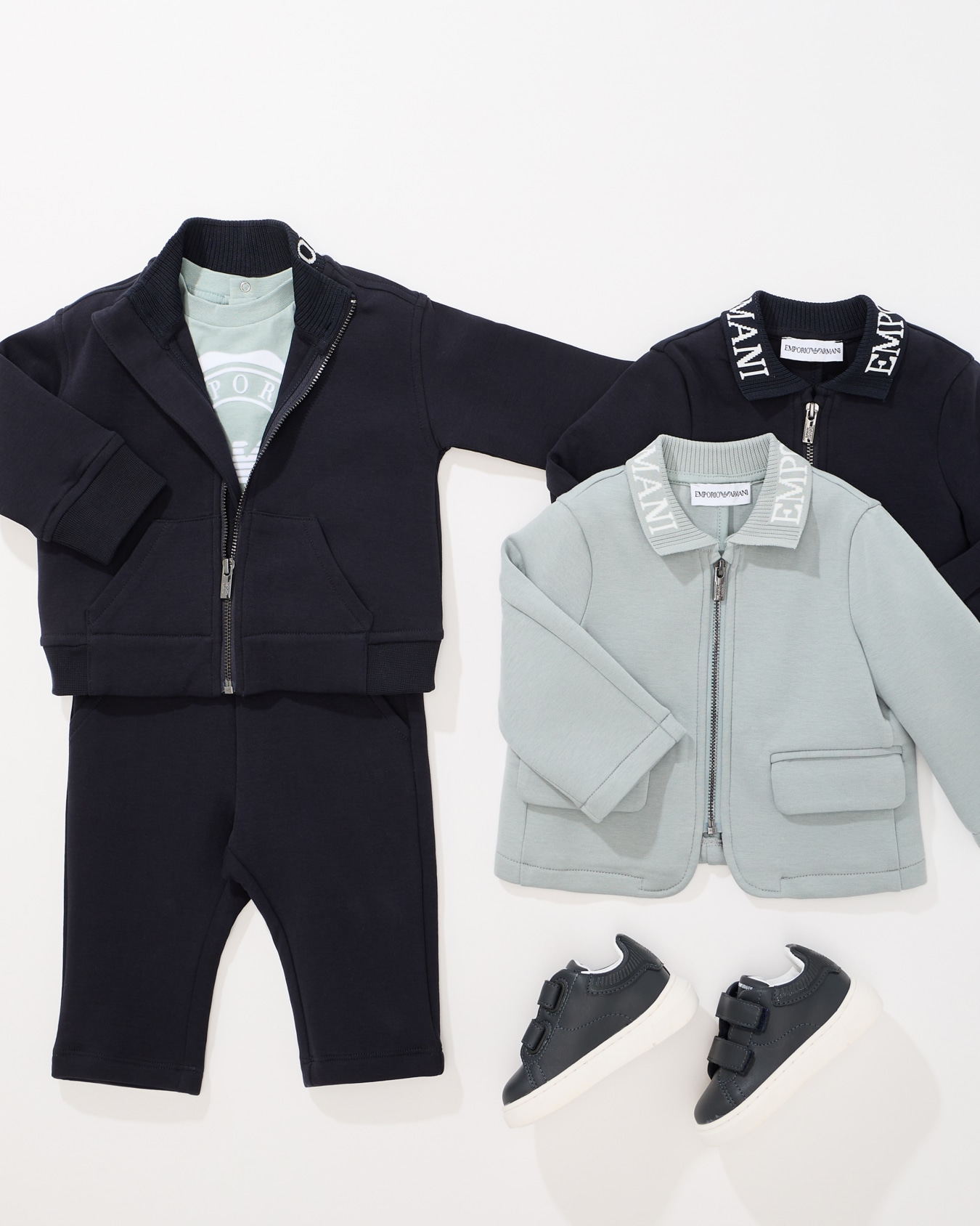 Double-jersey zip-up jacket with logo collar Slide 3