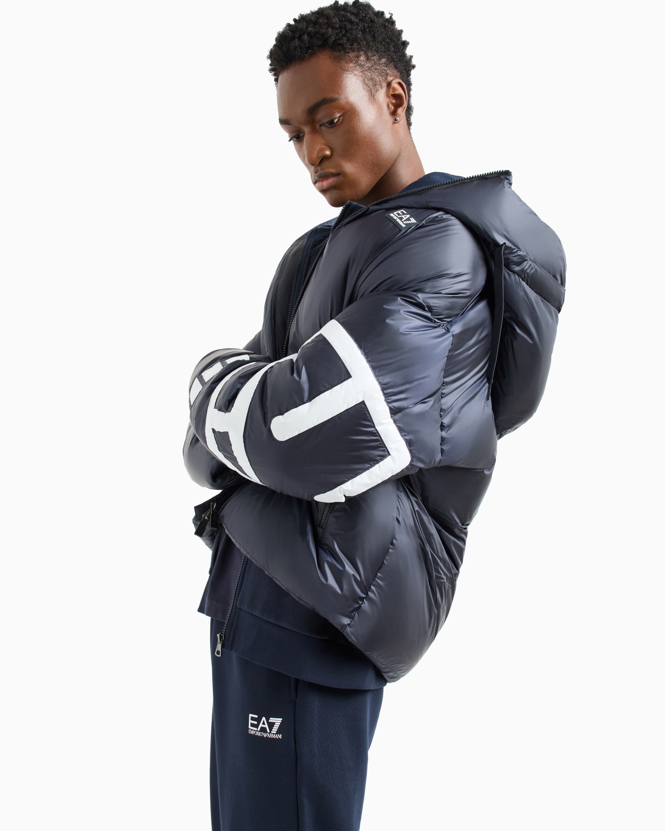 Technical fabric padded jacket with hood Slide 4