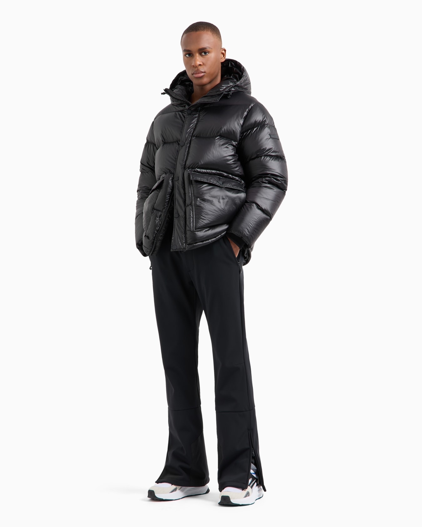 Iridescent nylon down jacket with hood Slide 4