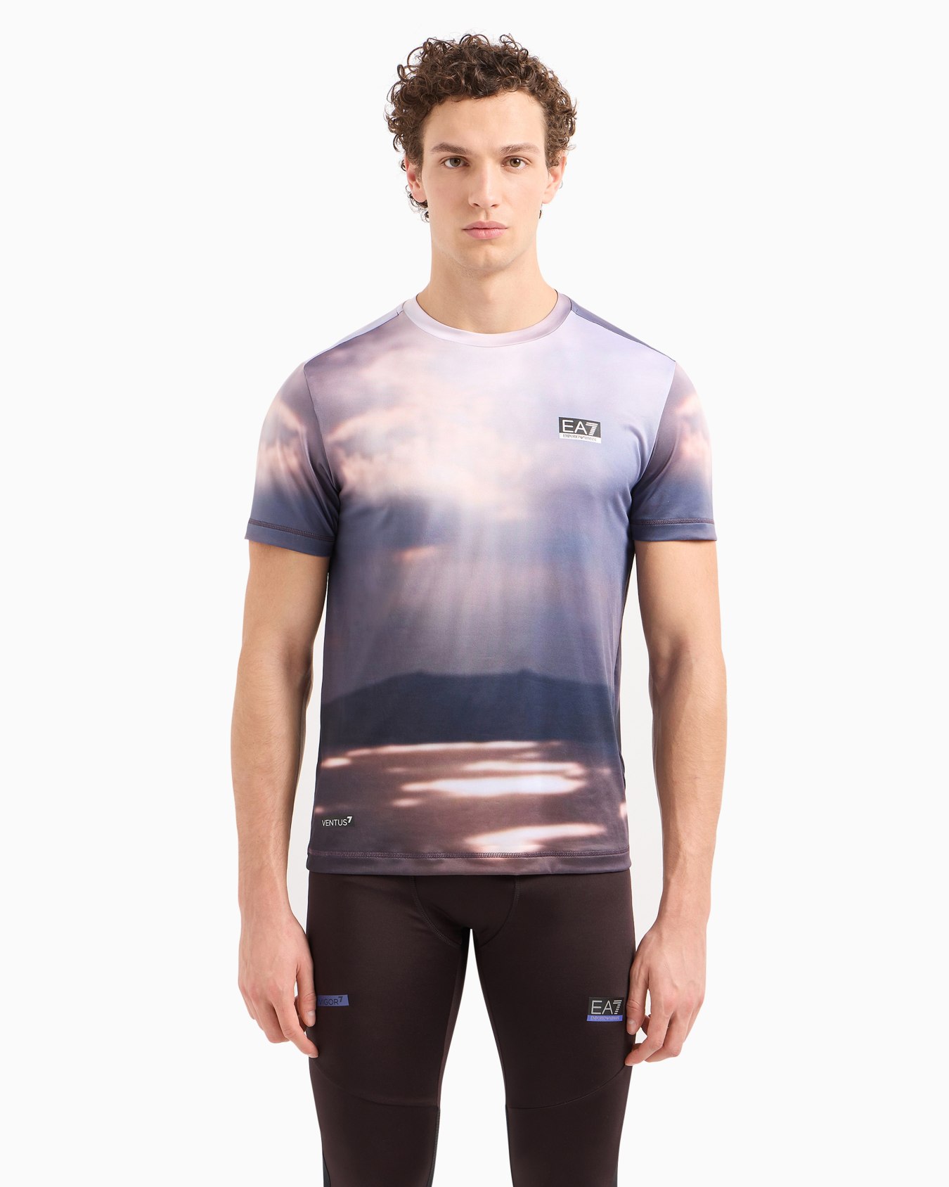 Dynamic Athlete crew-neck T-shirt in VENTUS7 technical fabric Slide 1
