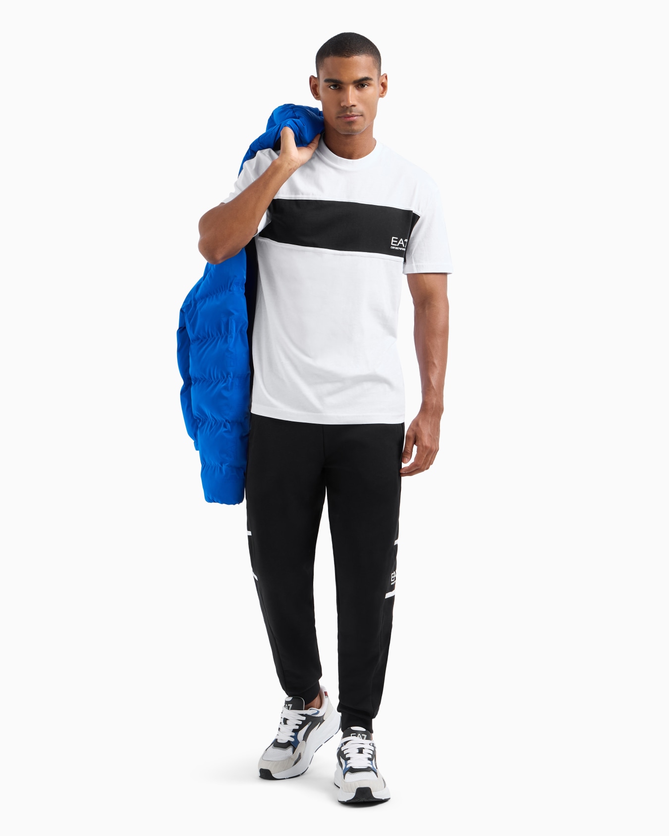 T-shirt girocollo Athletic Colour Block in cotone organico Slide 3