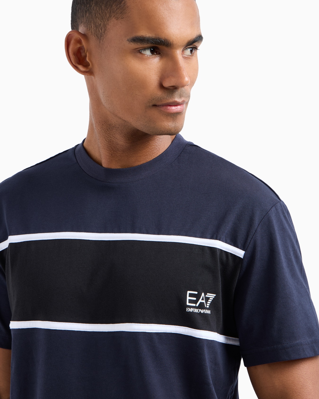 Athletic Colour Block crew-neck T-shirt in organic cotton Slide 4