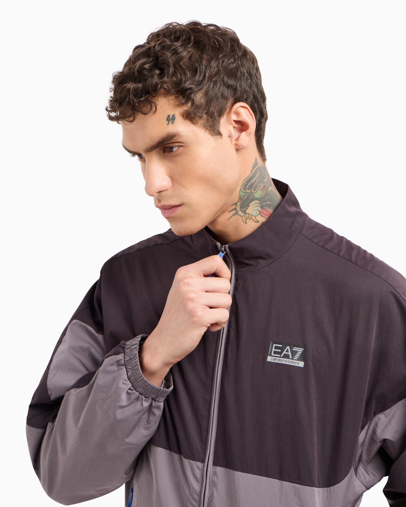 Dynamic Athlete tracksuit in VENTUS7 technical fabric Slide 4