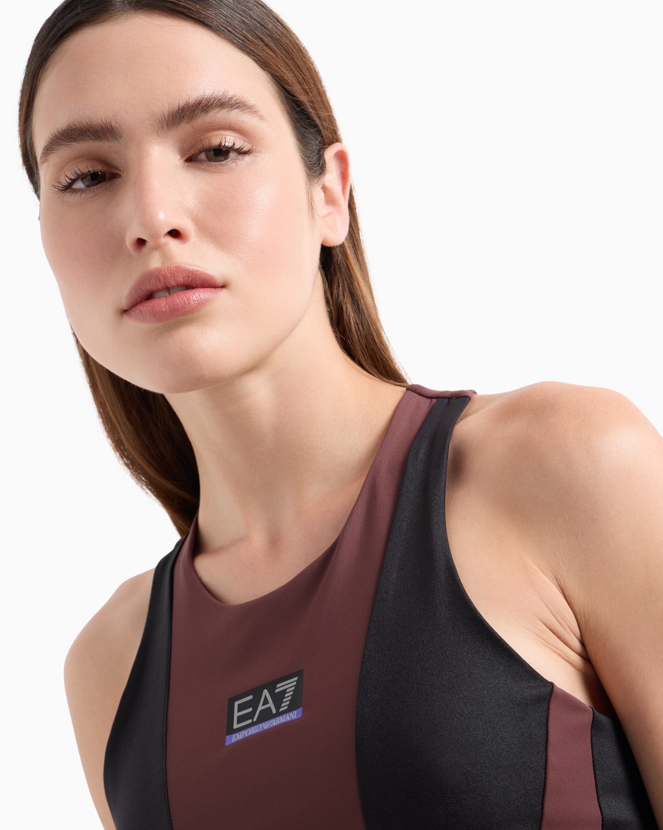 Dynamic Athlete top in VIGOR7 technical fabric Slide 4