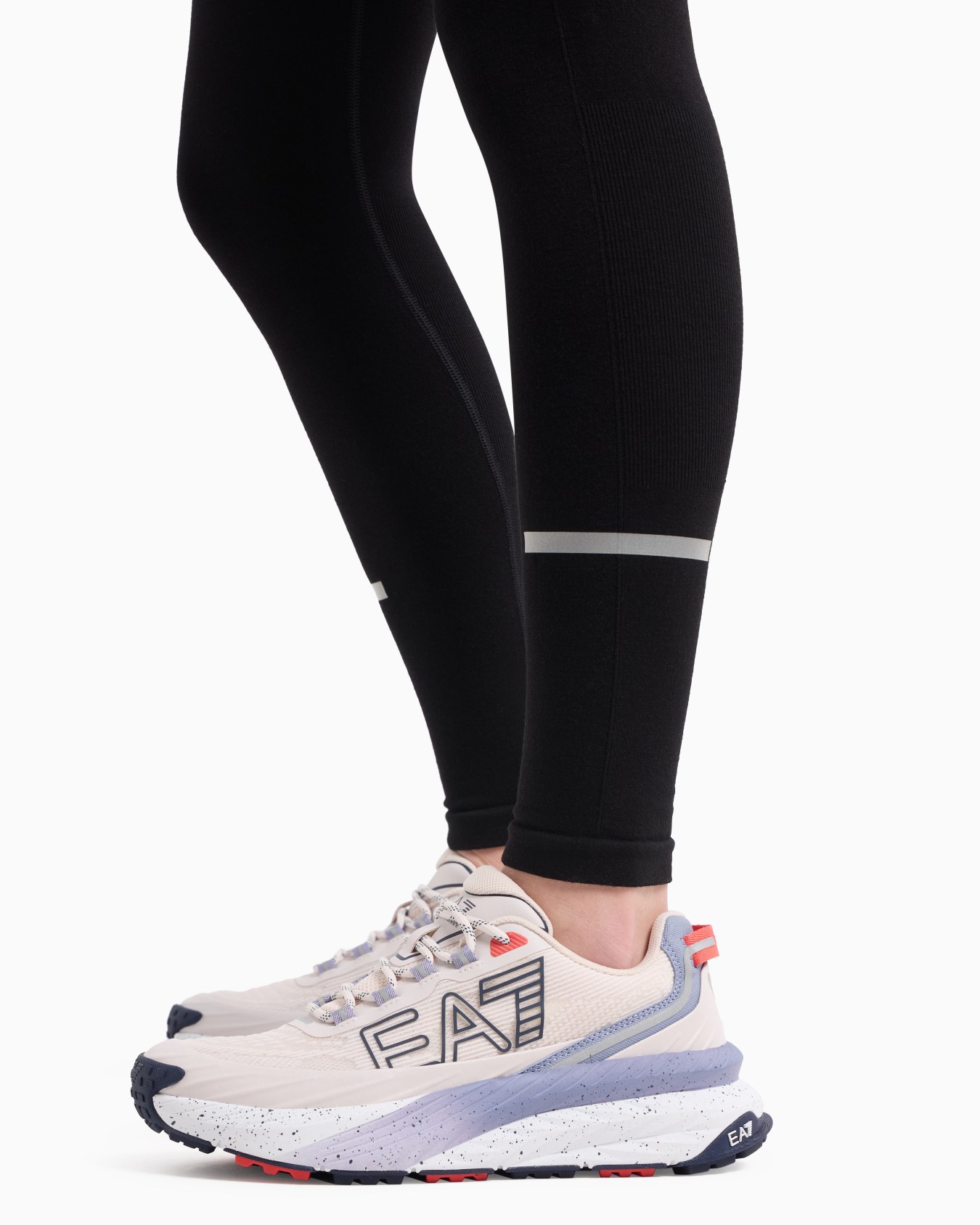 Dynamic Athlete leggings in FUROR7 technical fabric Slide 4