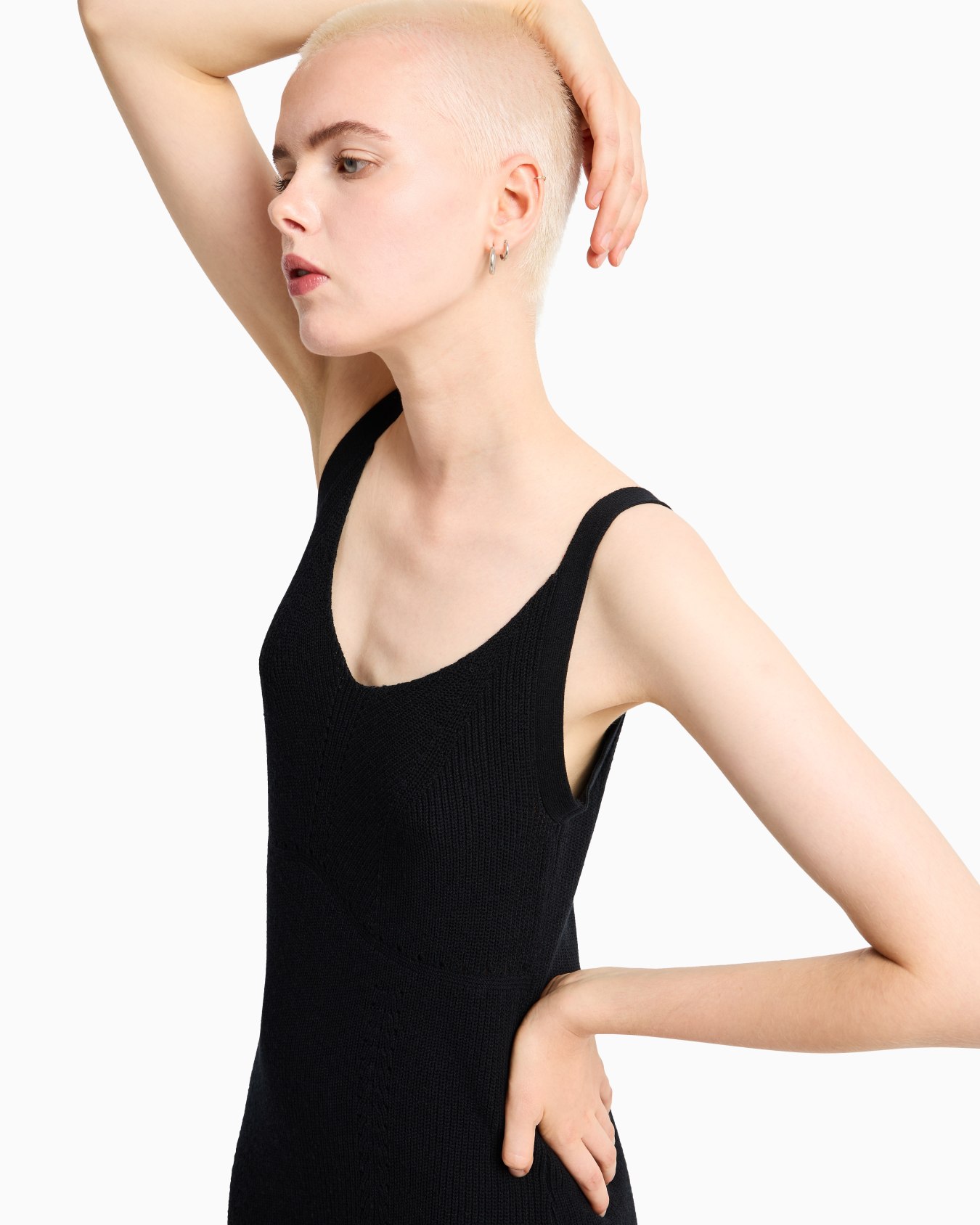 Vestido midi tubo de punto Diapositiva 4
