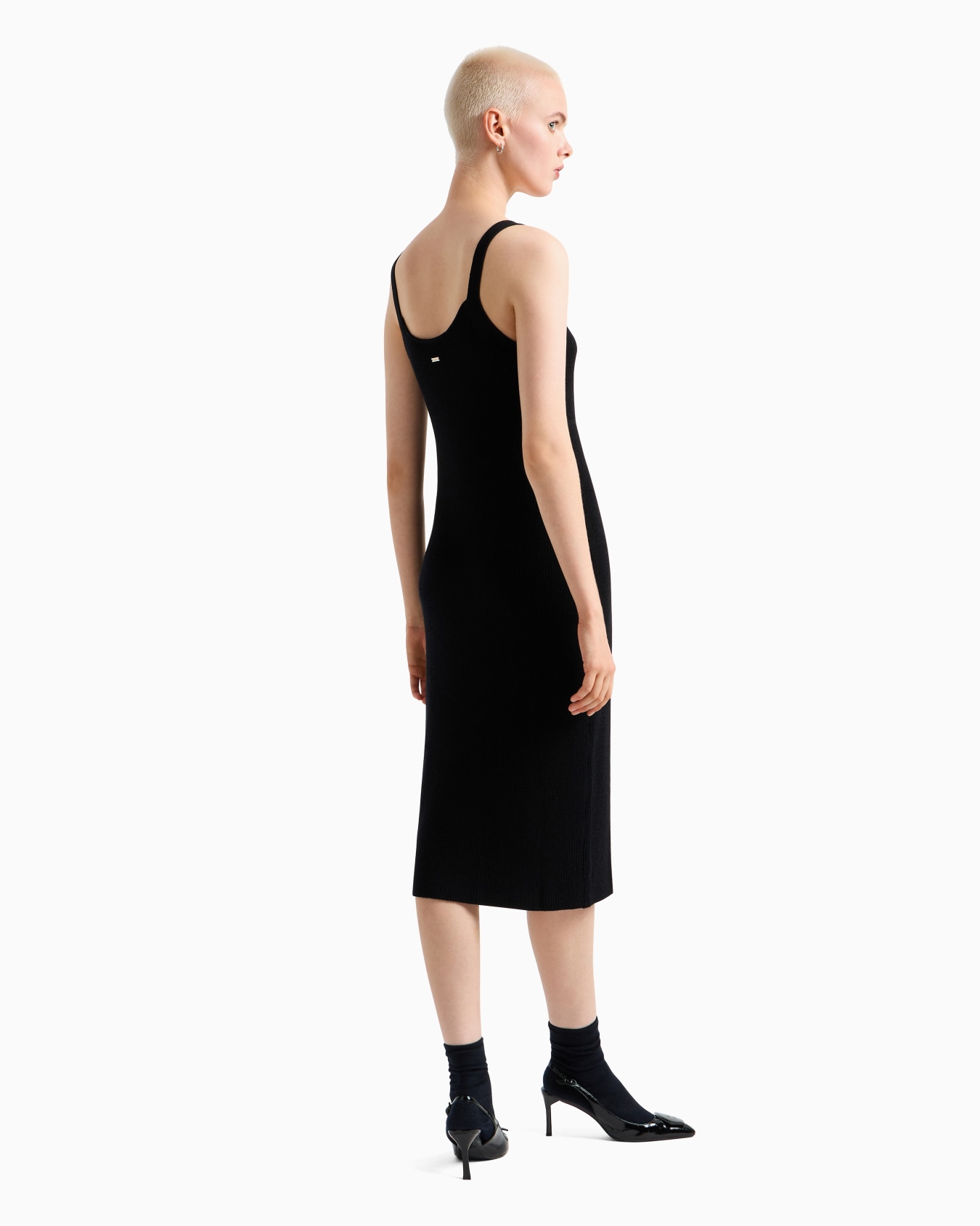 Vestido midi tubo de punto Diapositiva 2