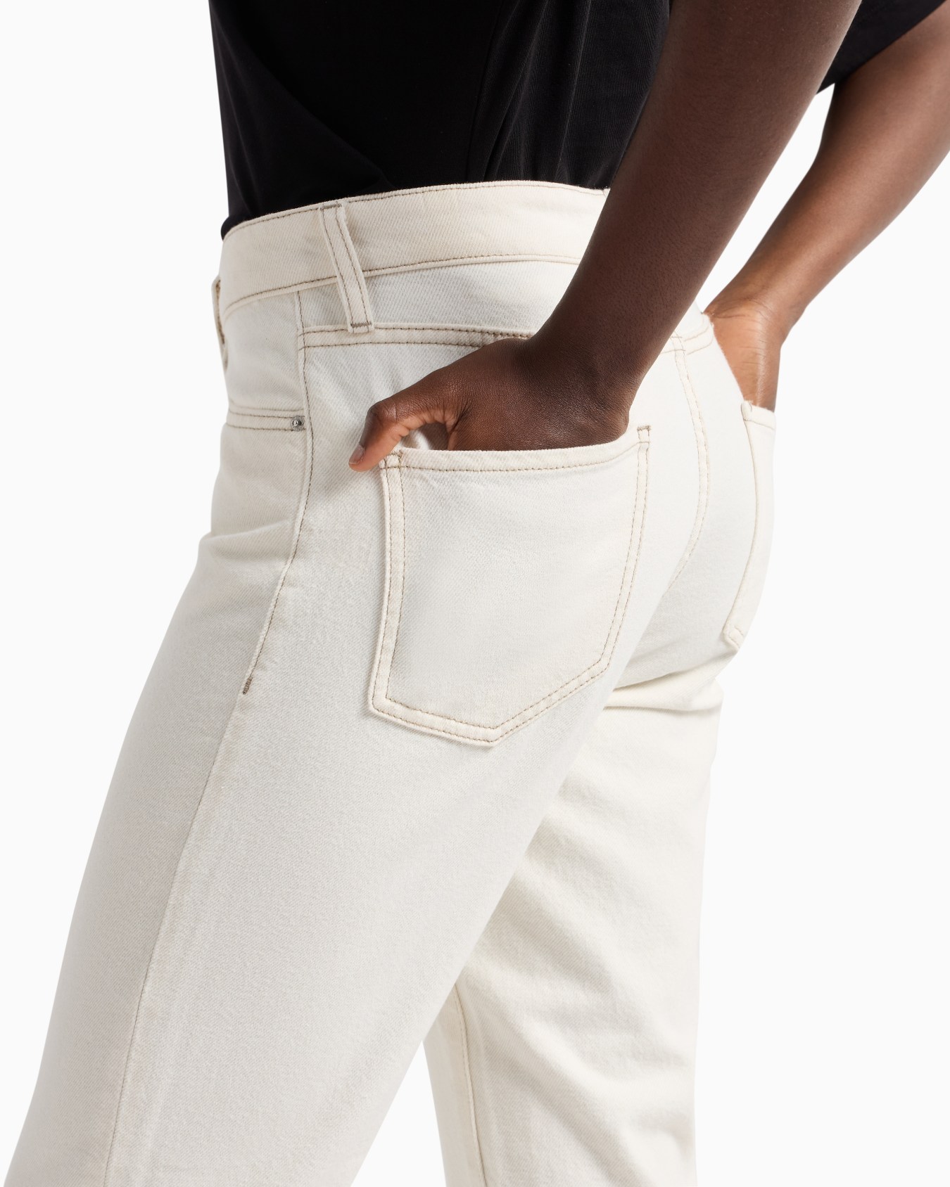 Kurze Boyfriend-Jeans aus festem -Baumwolldenim Folie 4
