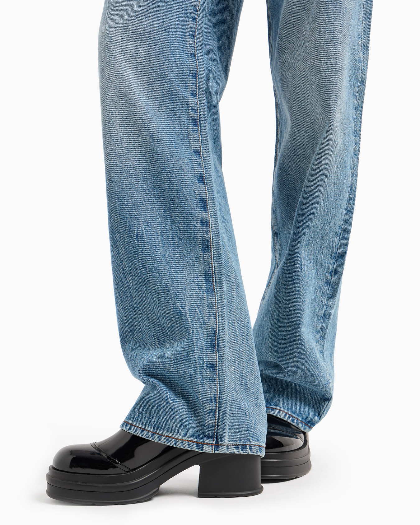 Jeans J52 relaxed fit in denim stone washed Slide 4