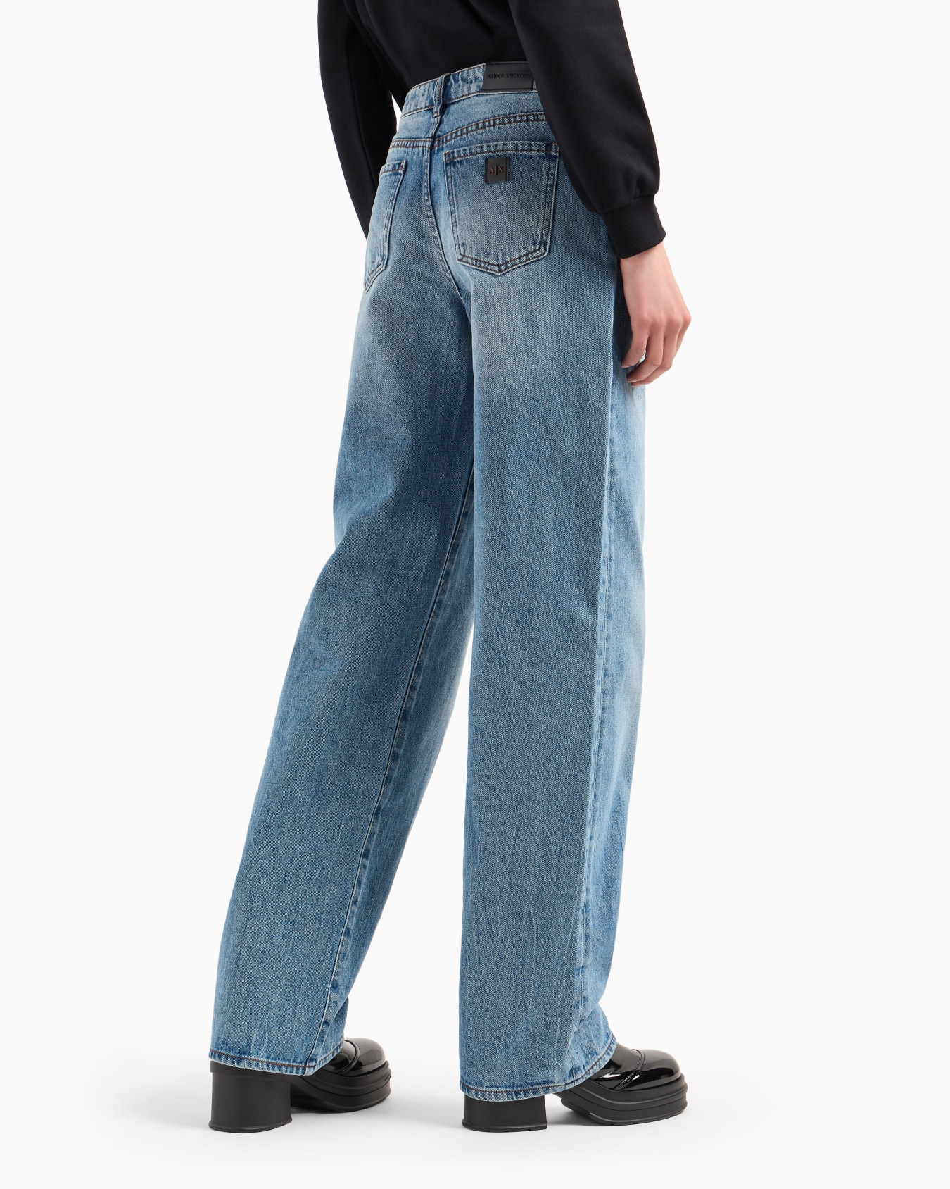 Jeans J52 relaxed fit in denim stone washed Slide 2