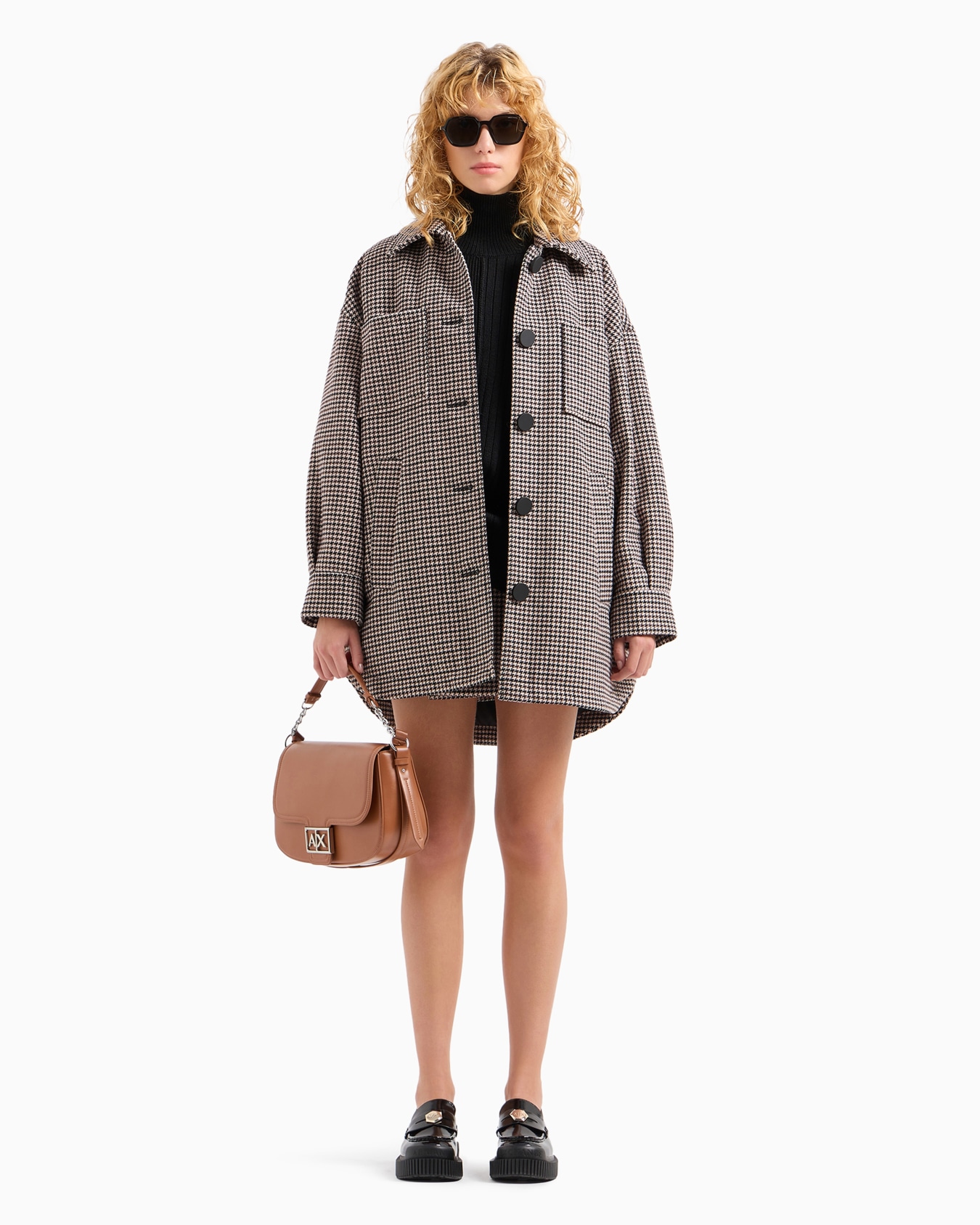 Asymmetrical high neck knitted sweater Slide 3