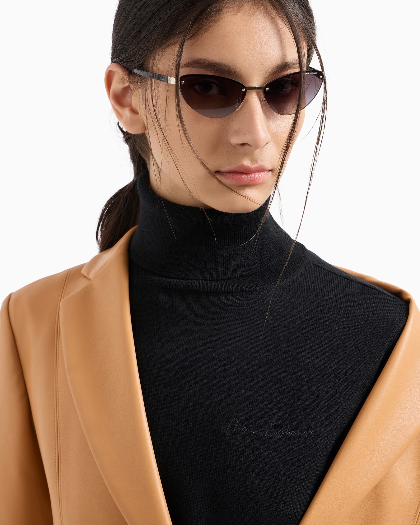 Turtleneck sweater with embroidered logo Slide 4