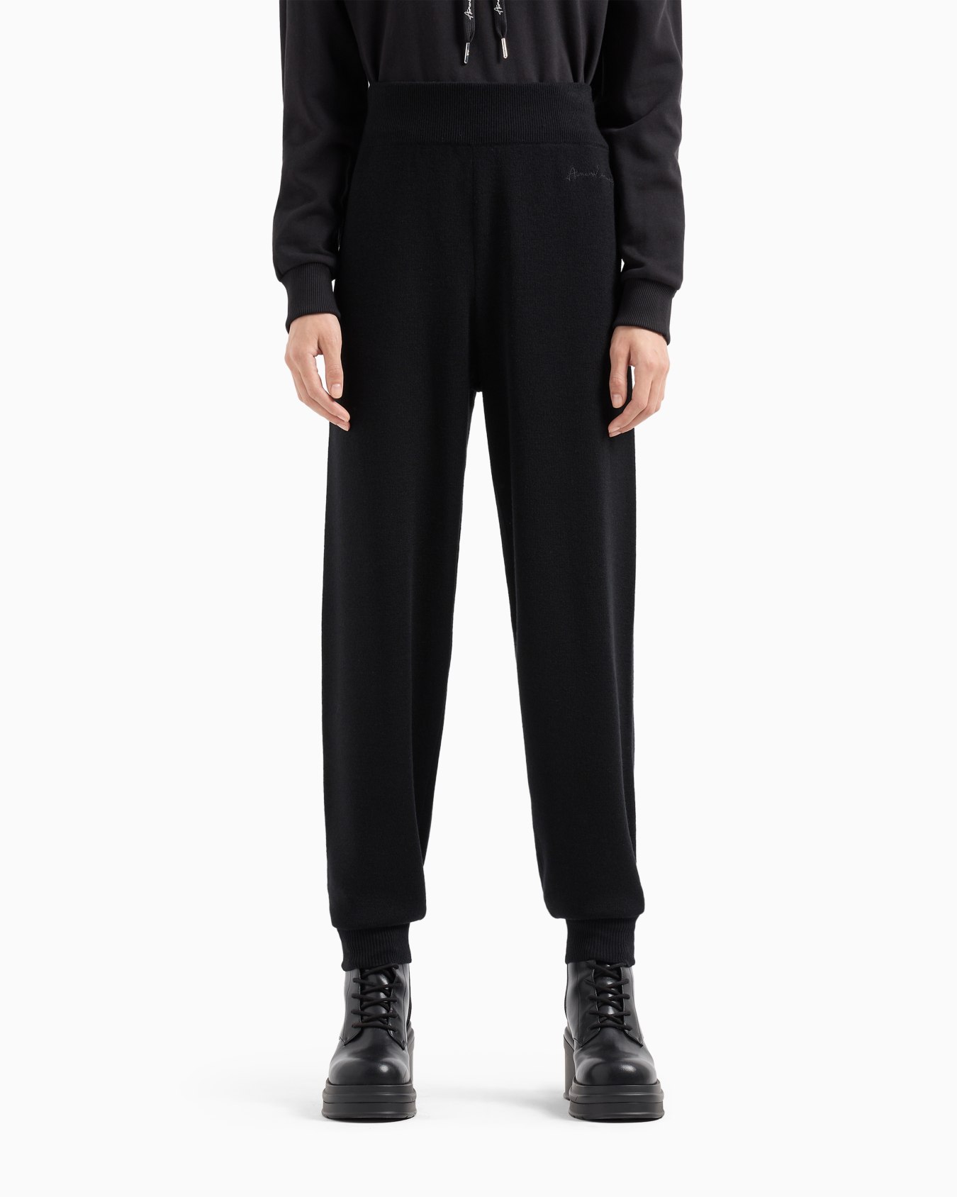 Soft yarn jogger pants with embroidered logo Slide 1