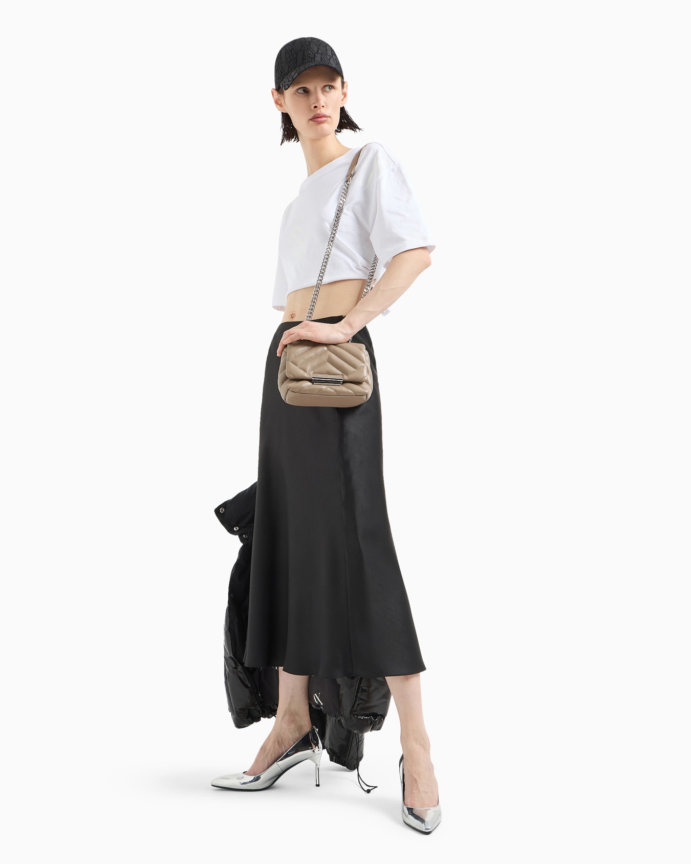 Cropped T-shirt with monogram logo in ASV cotton Slide 3