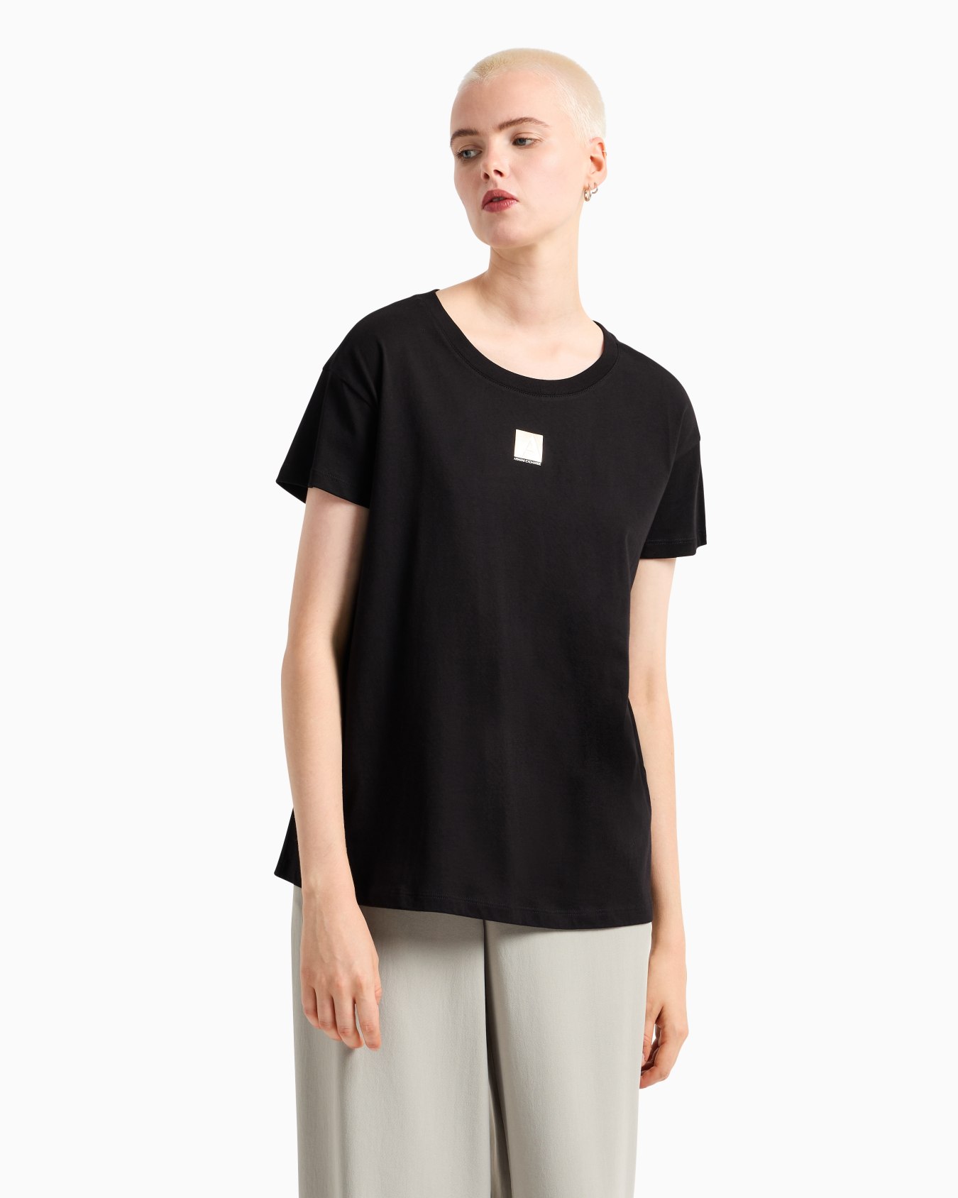 Relaxed fit T-shirt with round neck and logo Slide 1