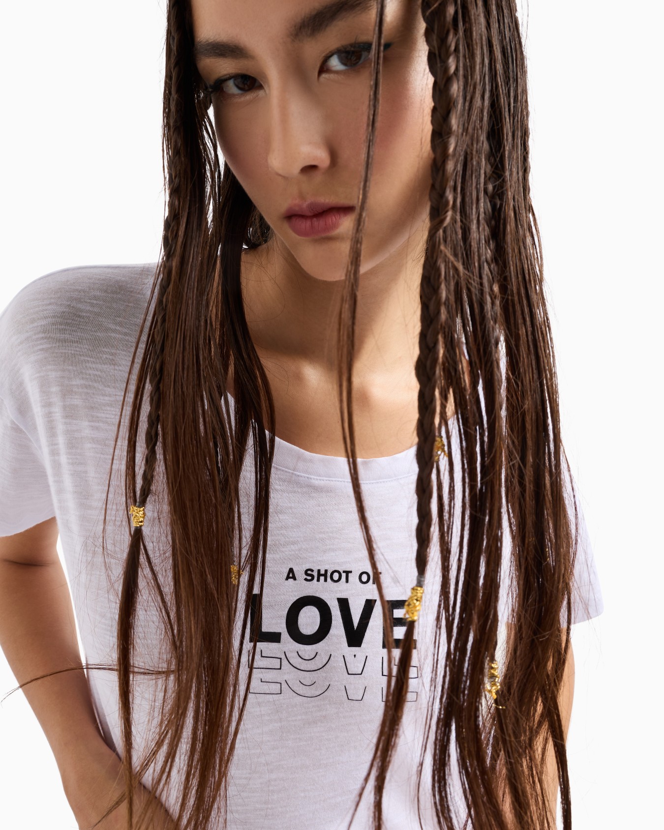 Relaxed fit T-shirt with "A shot of love" writing Slide 4
