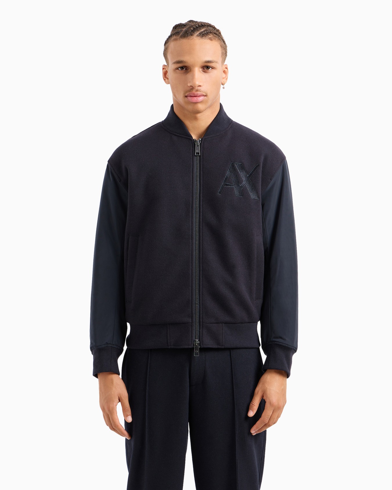 Cloth college jacket with contrasting sleeves Slide 1