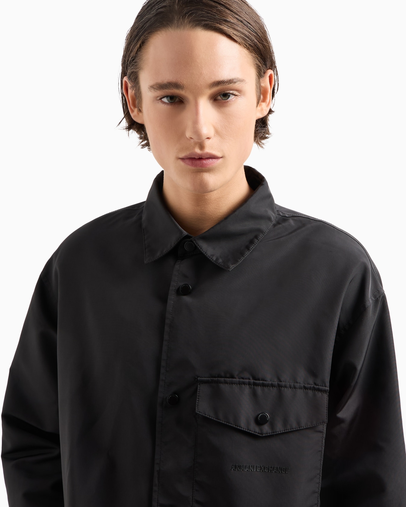Blousonjacke aus technischem Stoff mit Taschen Folie 4