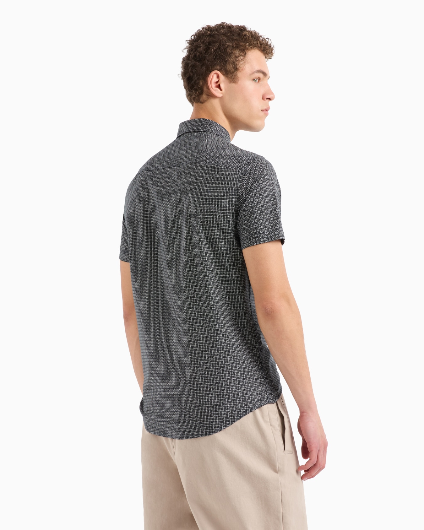 Slim fit shirt with short patterned sleeves Slide 2