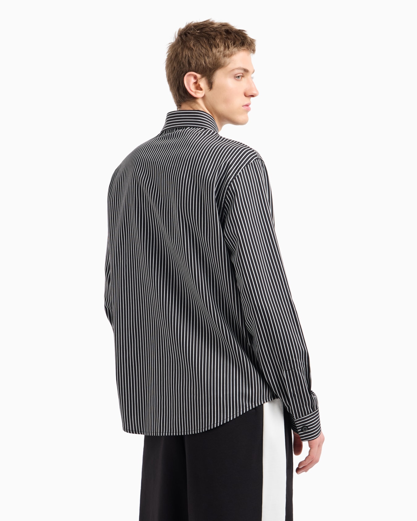 Regular fit dobby cotton shirt Slide 2