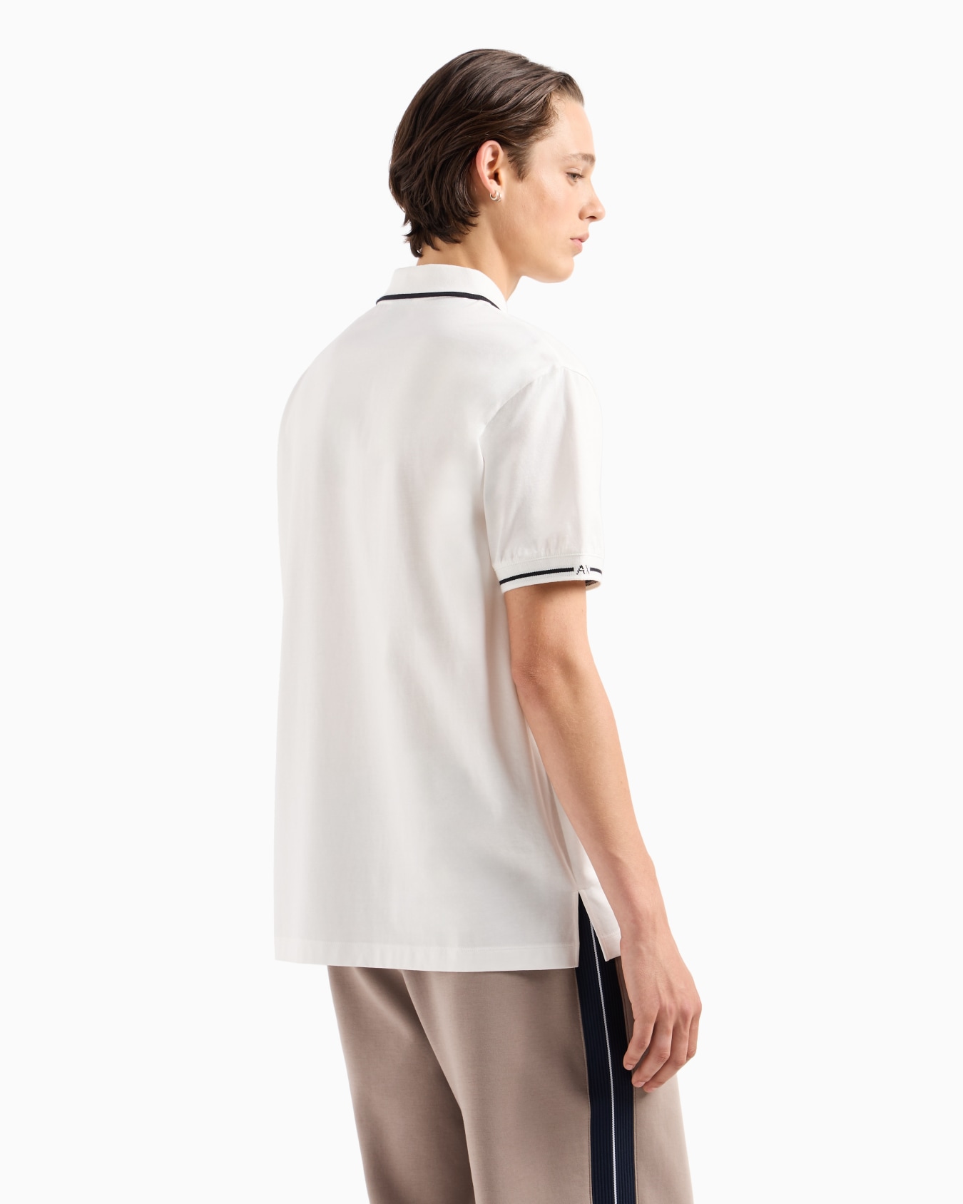 Polo regular fit con cremallera y perfiles en contraste en algodón  Diapositiva 2