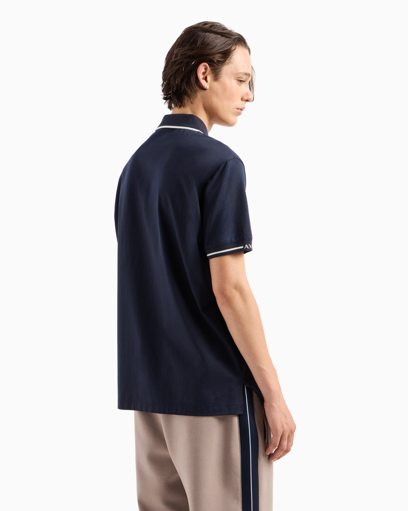 Polo regular fit con cremallera y perfiles en contraste en algodón  Diapositiva 2