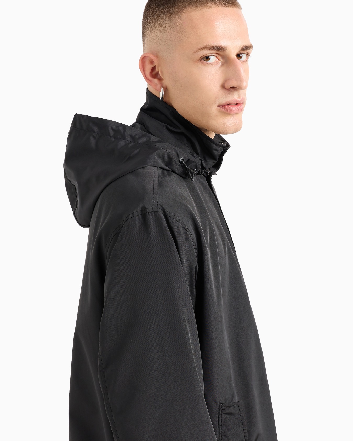 Raincoat with hood and buttons Slide 4