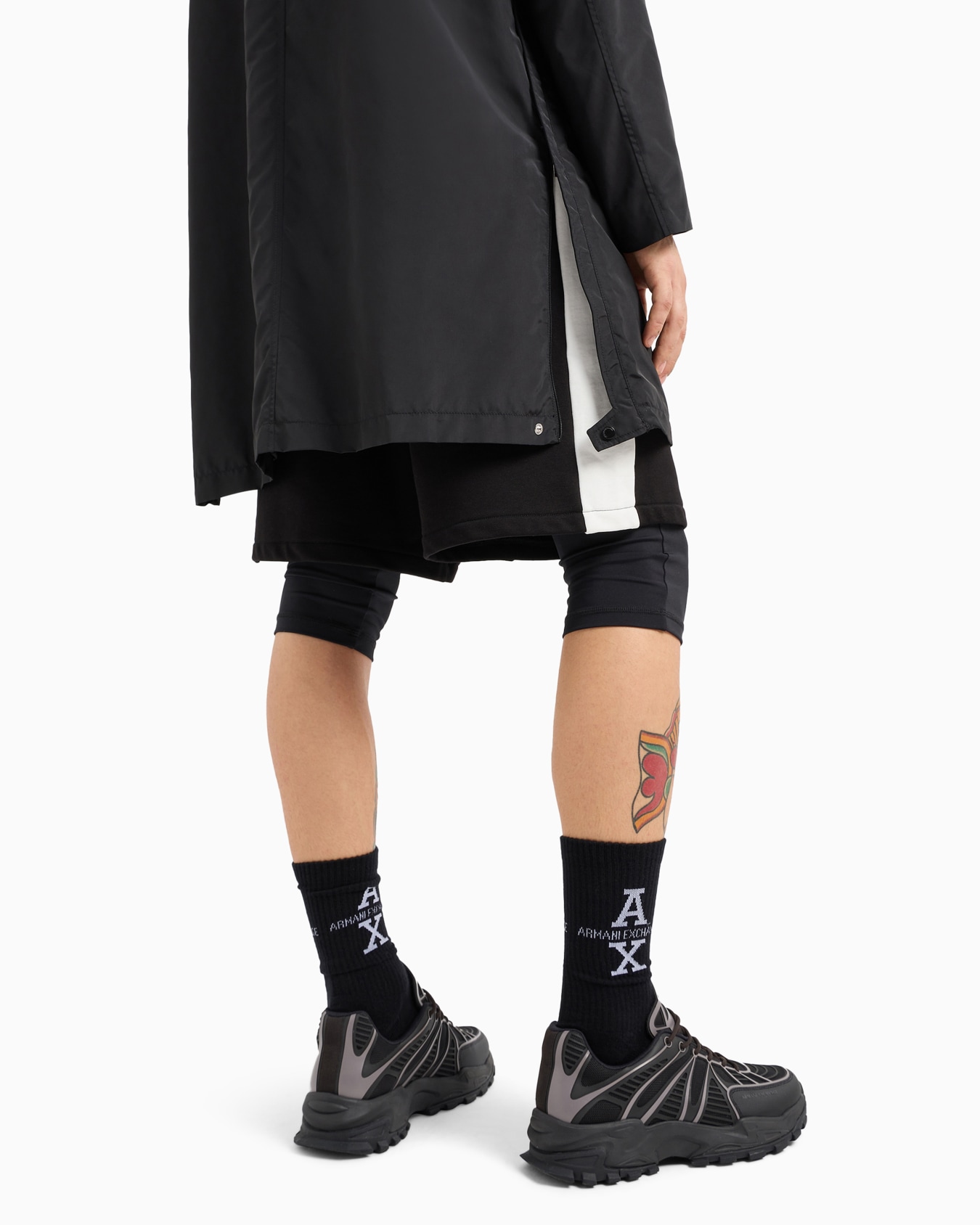 Raincoat with hood and buttons Slide 5