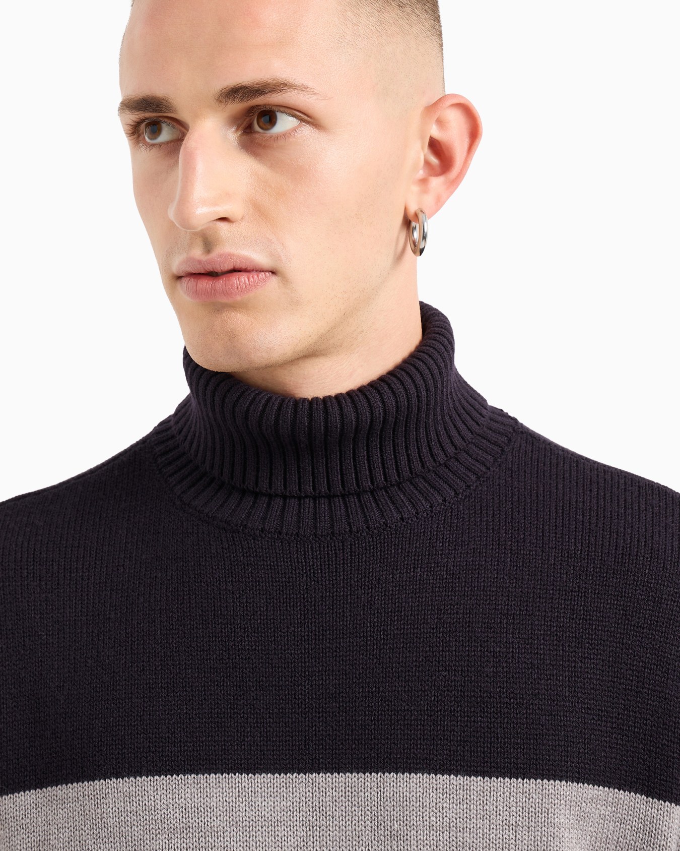 Contrast Stripe Turtleneck Sweater Slide 4