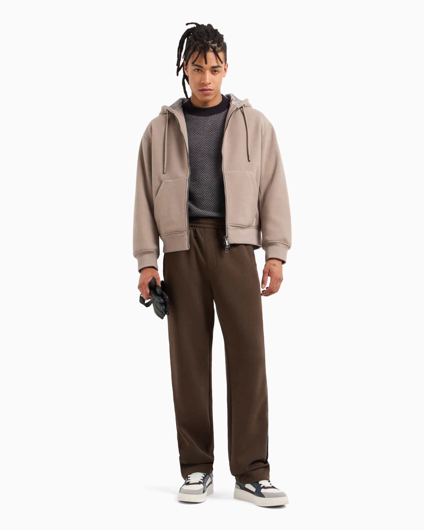Crewneck sweater in wool blend with bands on the sleeves Slide 3