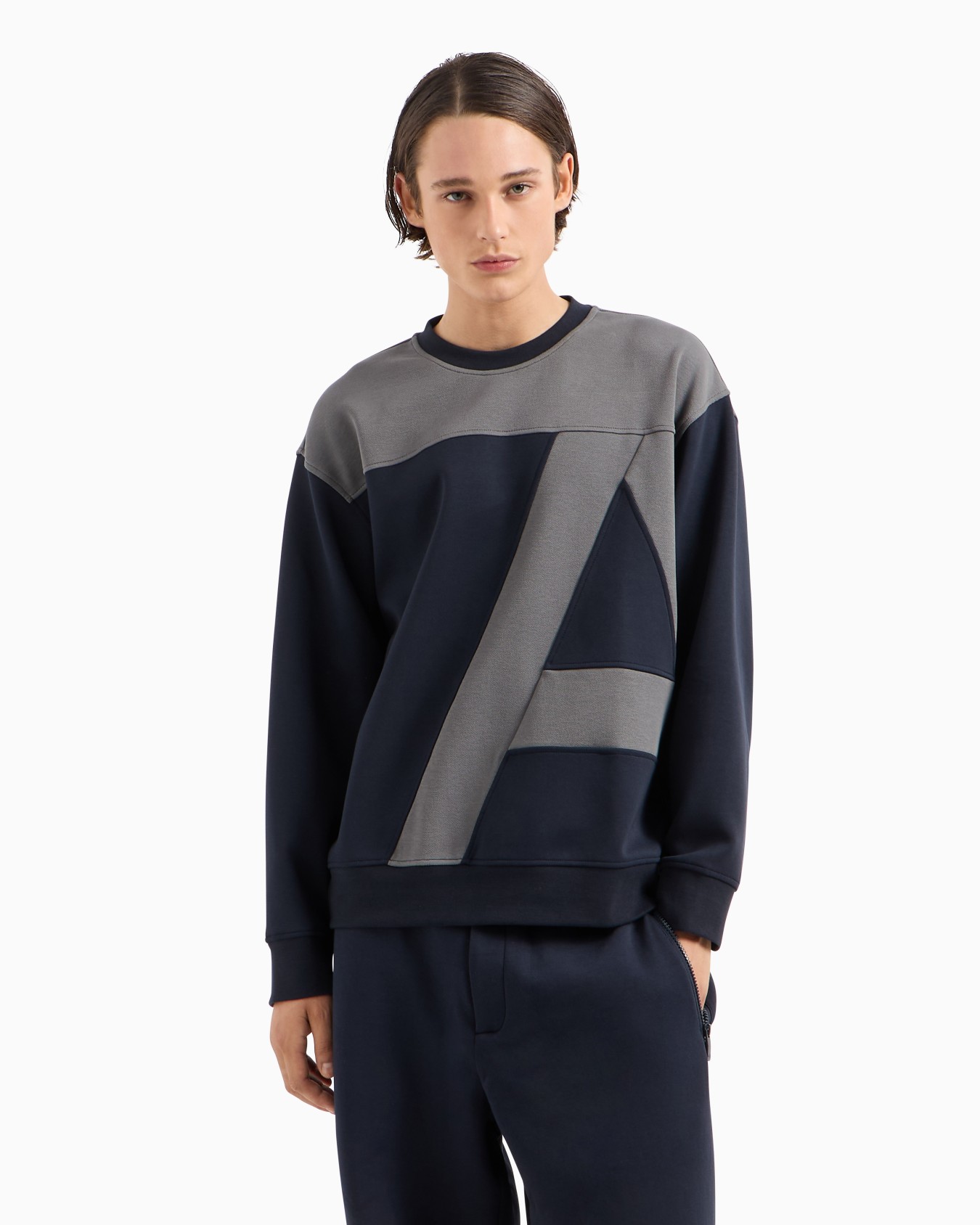  organic cotton crewneck sweatshirt with maxi logo and A-line Slide 2