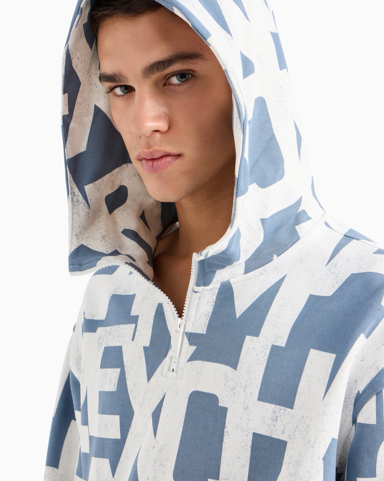  maxi sudadera con capucha y monograma en toda la prenda Diapositiva 4