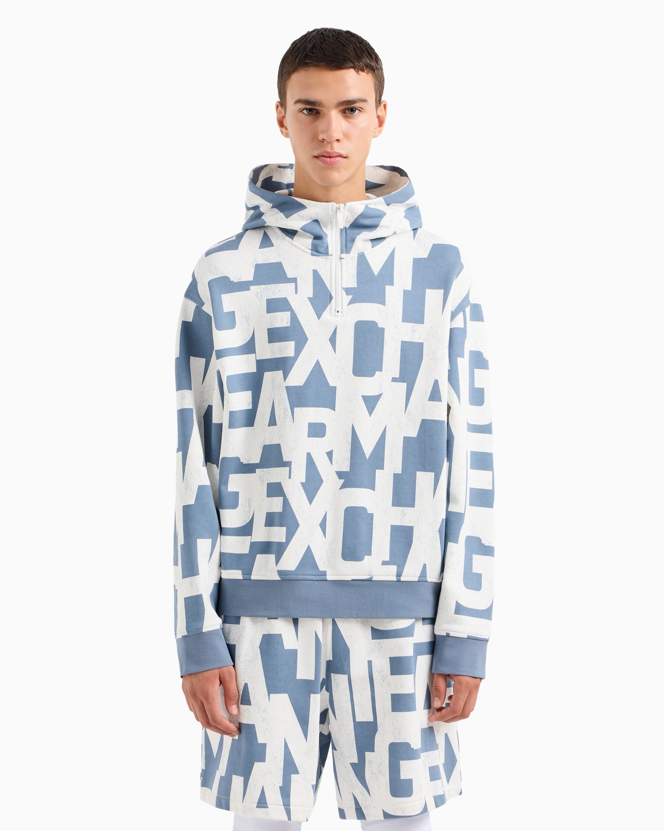  maxi sudadera con capucha y monograma en toda la prenda Diapositiva 1