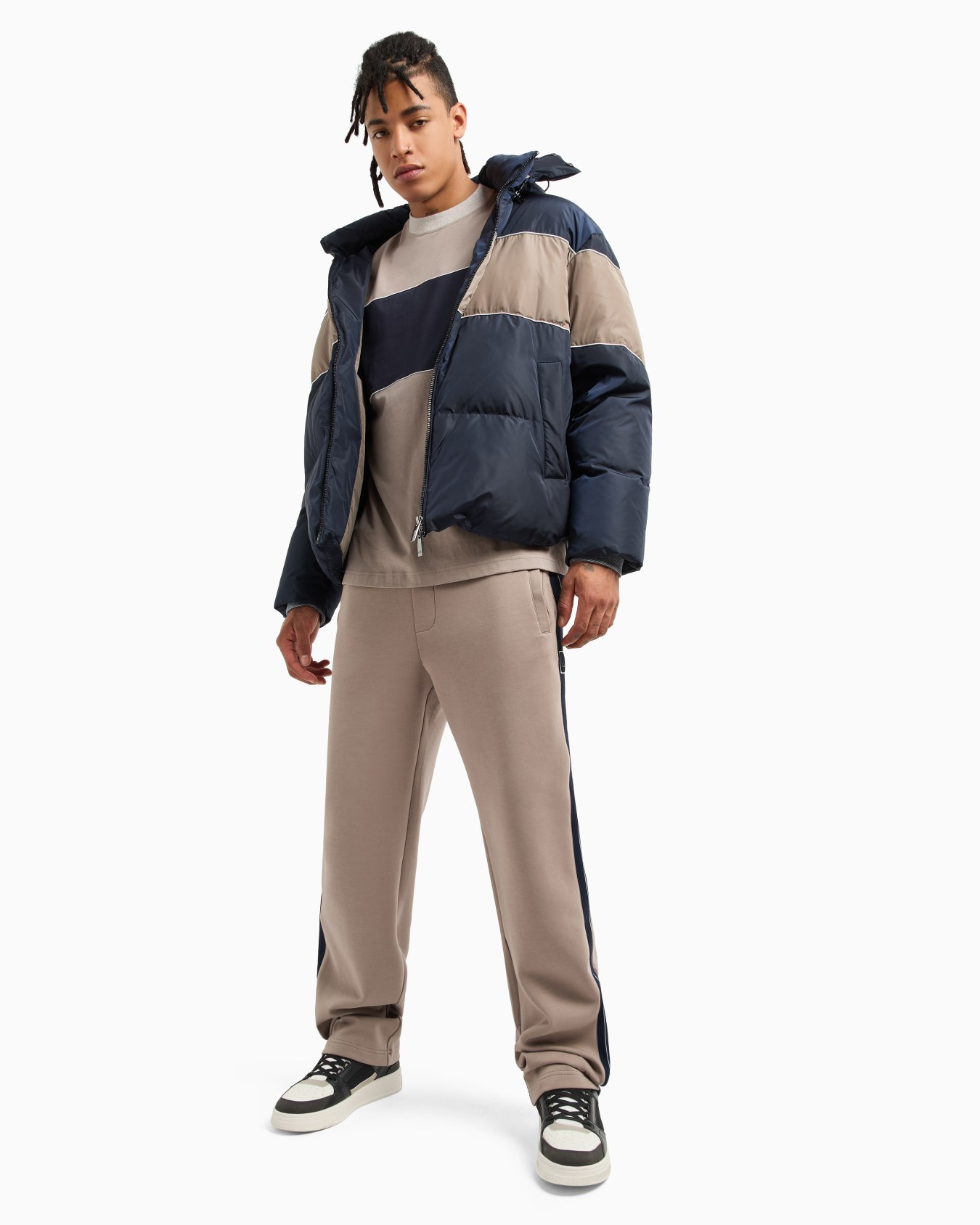 テープデザイン スウェットパンツ スライドする 4