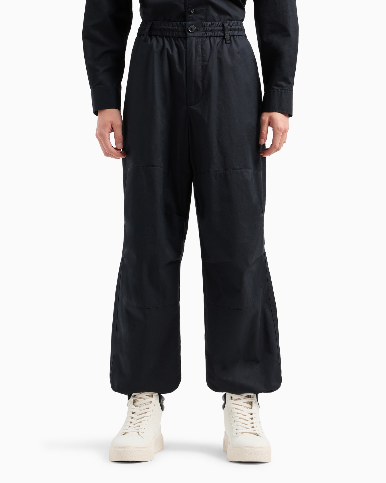 Oversized cotton twill trousers with drawstring Slide 1