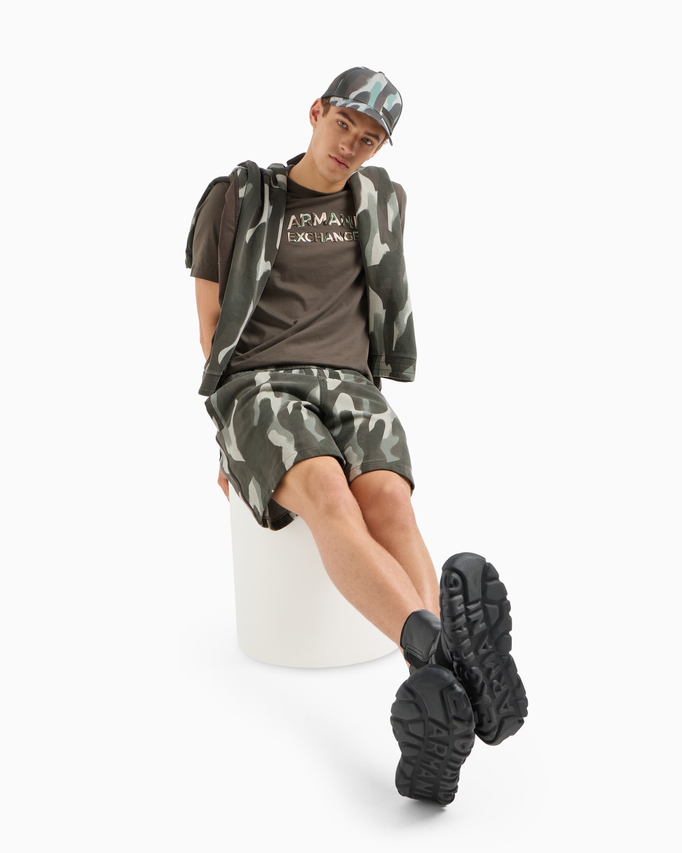 Regular fit T-shirt with camouflage logo in ASV cotton Slide 3