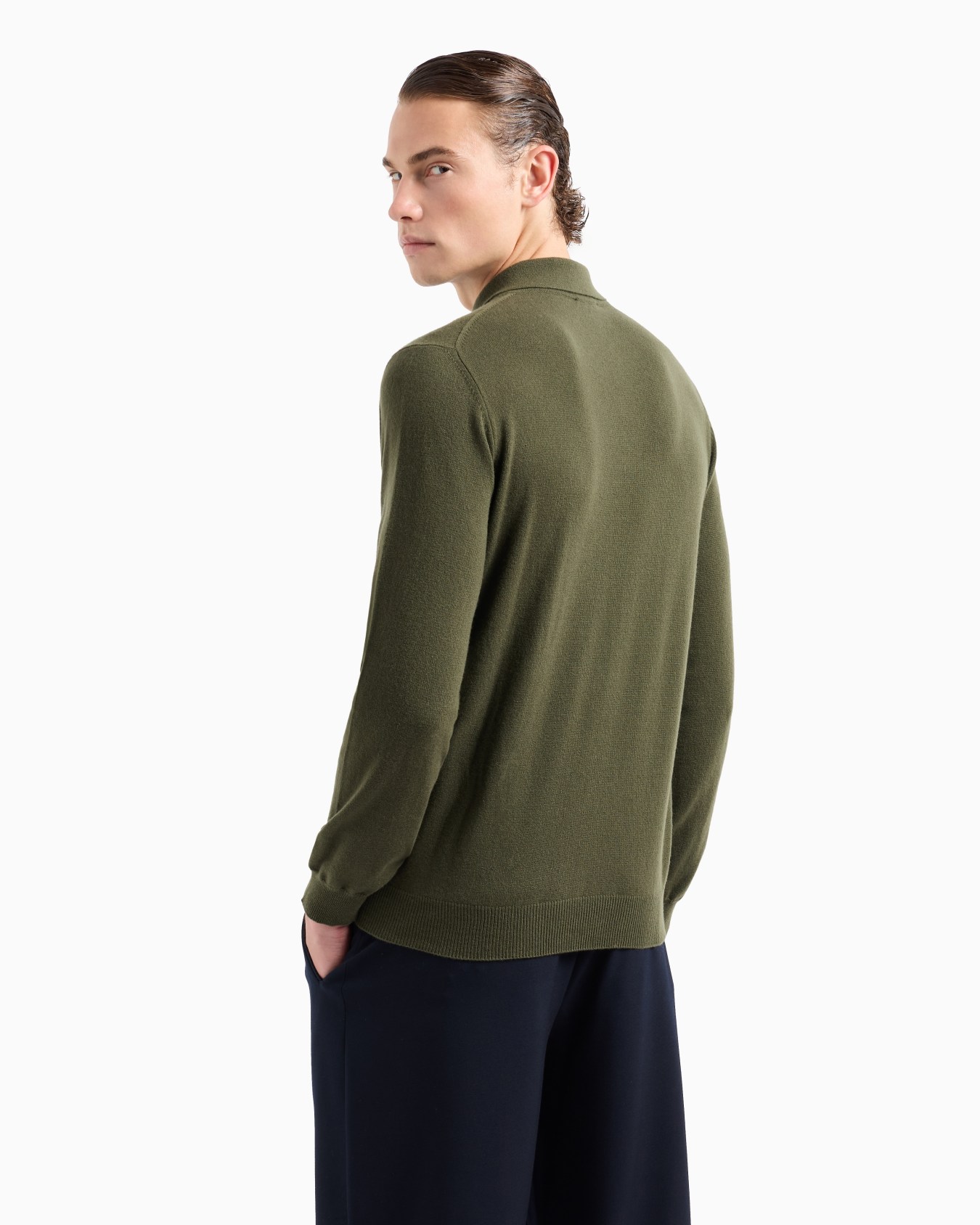 Long-sleeved cashmere polo shirt Slide 2