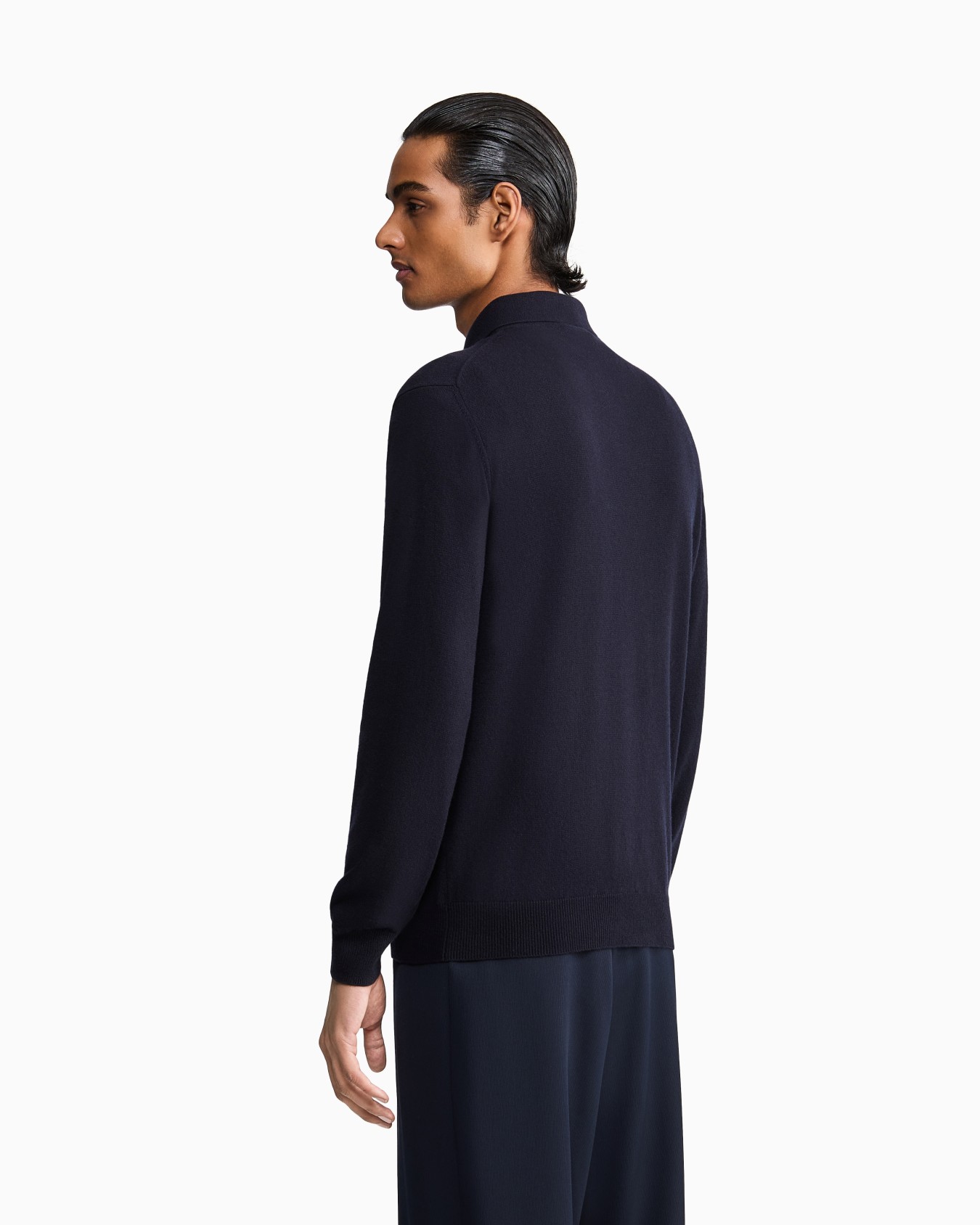 Long-sleeved cashmere polo shirt Slide 5