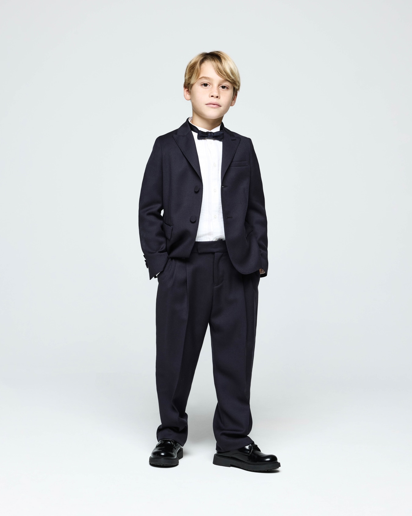 Poplin shirt with eagle embroidery Slide 4