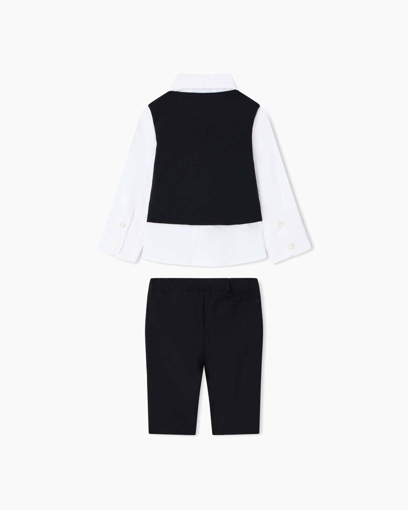 Suit with shirt, waistcoat and trousers in light wool Slide 2