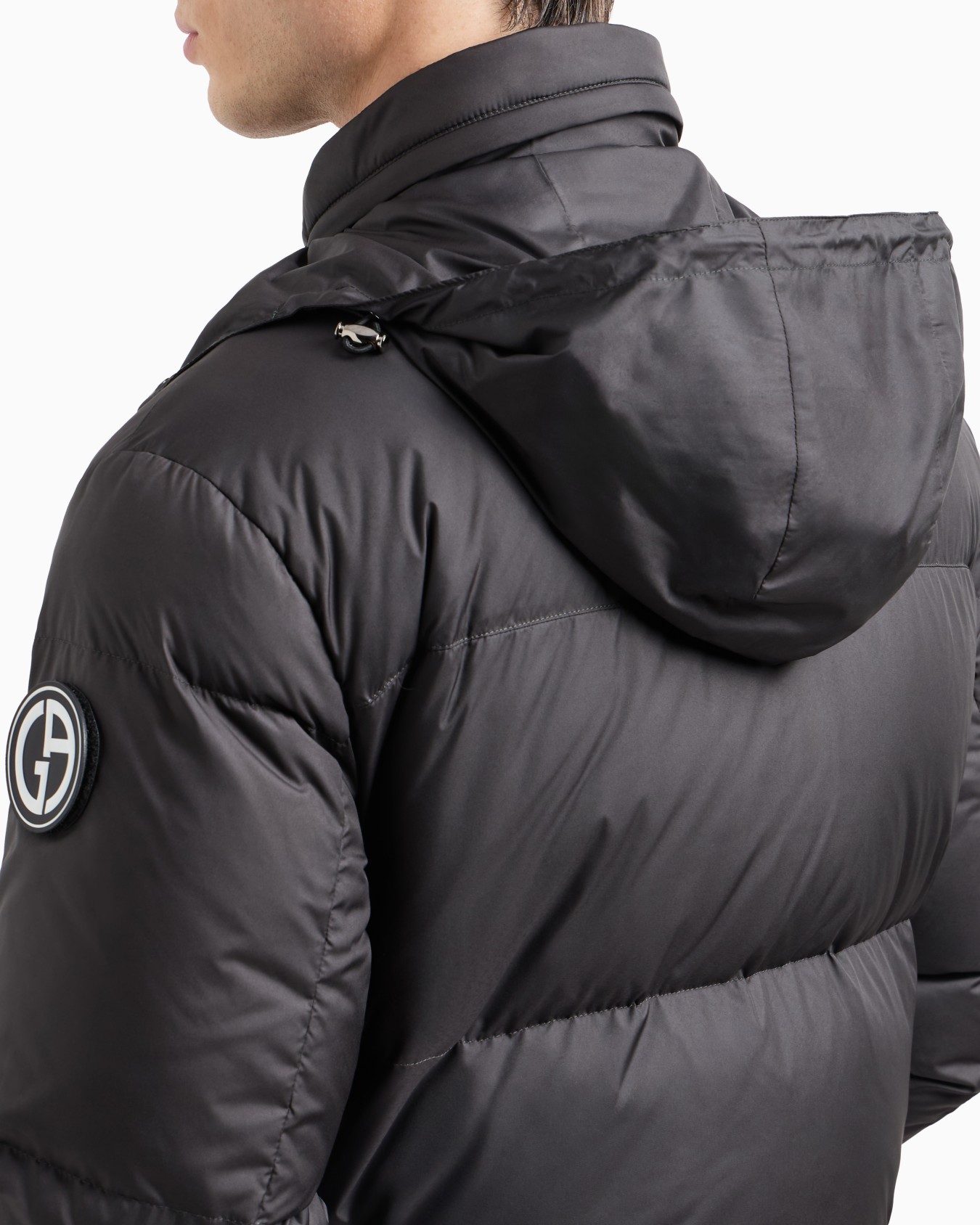 Mit nachhaltigen Gänsedaunen wattierte Bomberjacke Folie 5