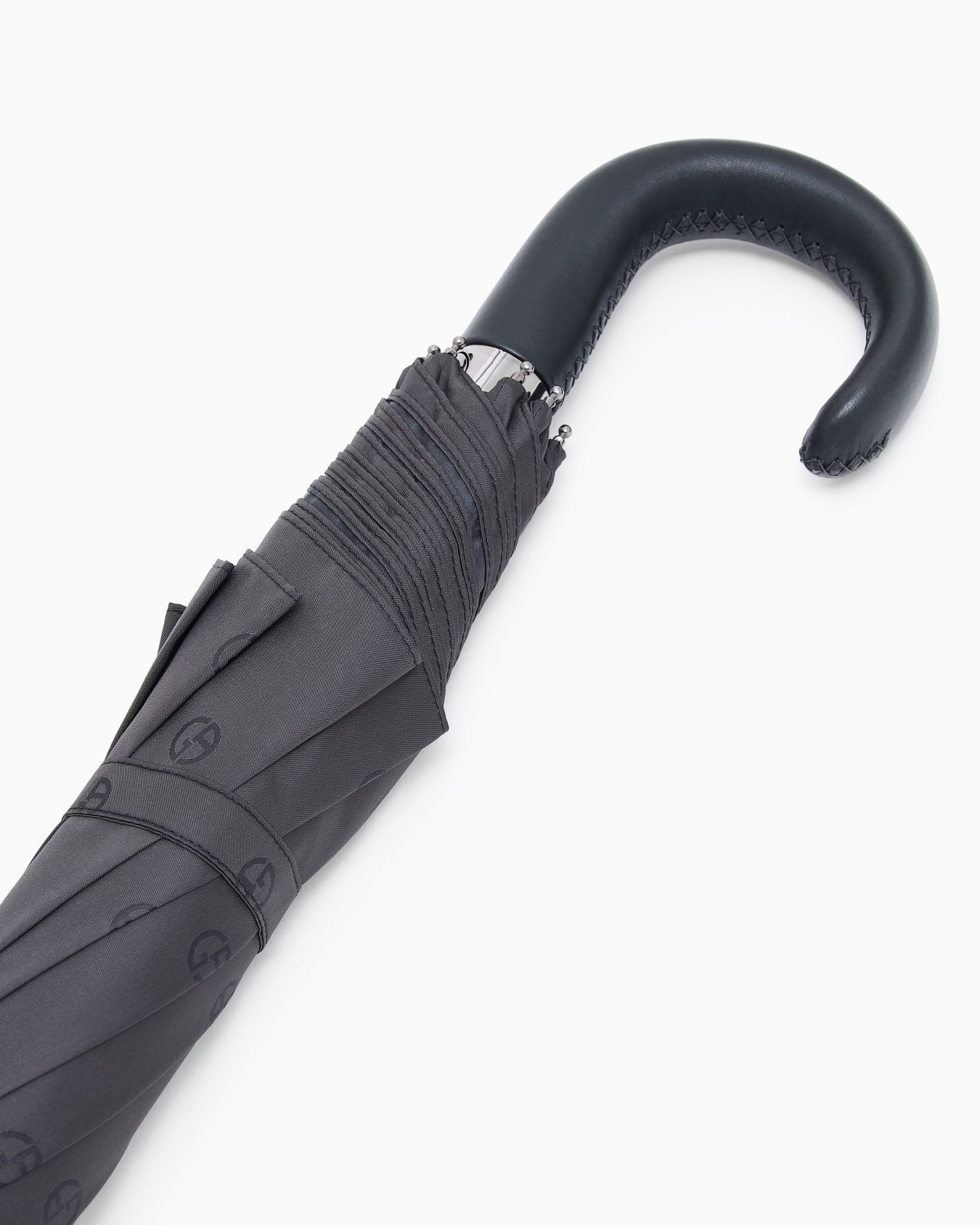 Small umbrella with all-over logo Slide 2