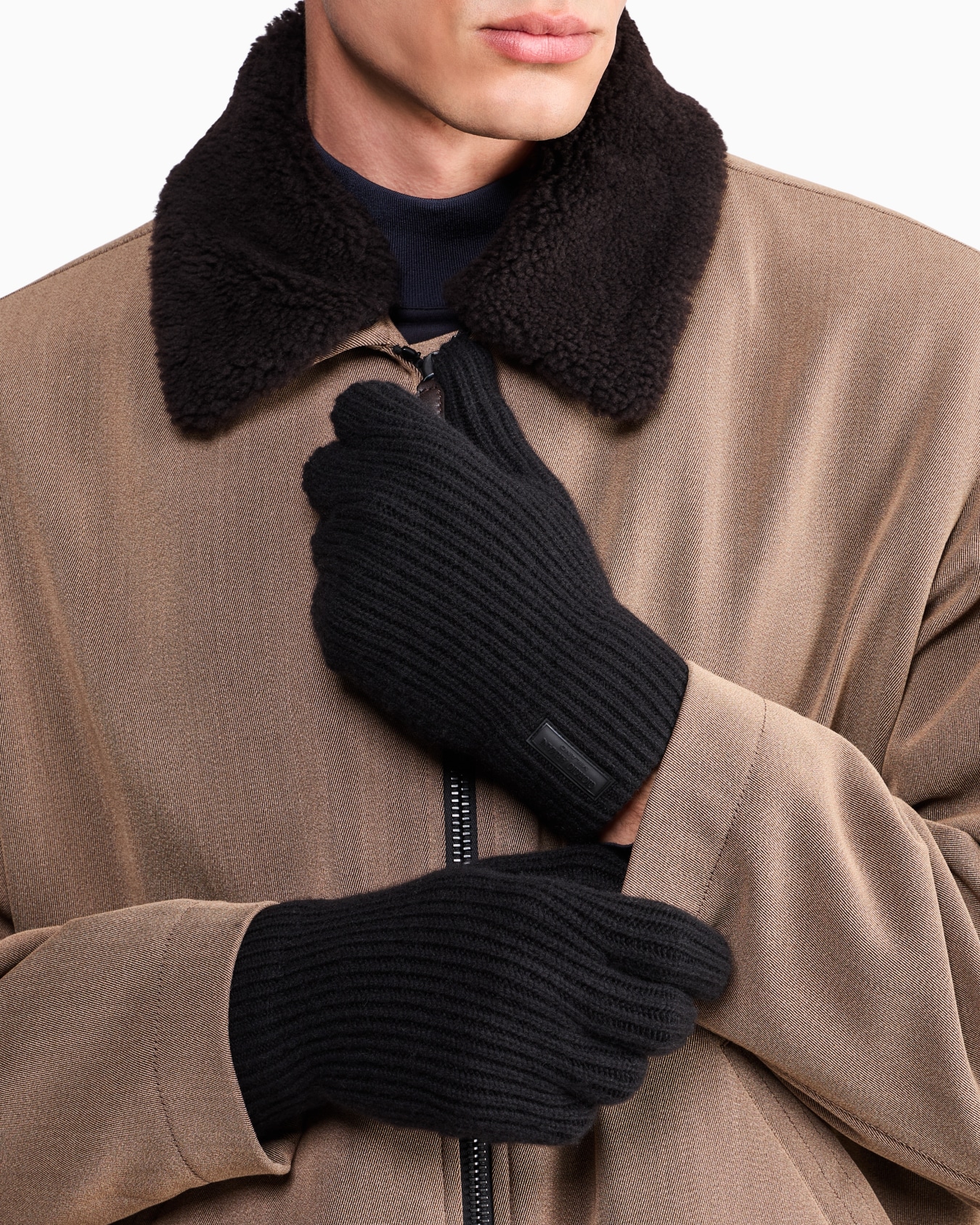 Guantes de cachemira en punto de canalé Diapositiva 2