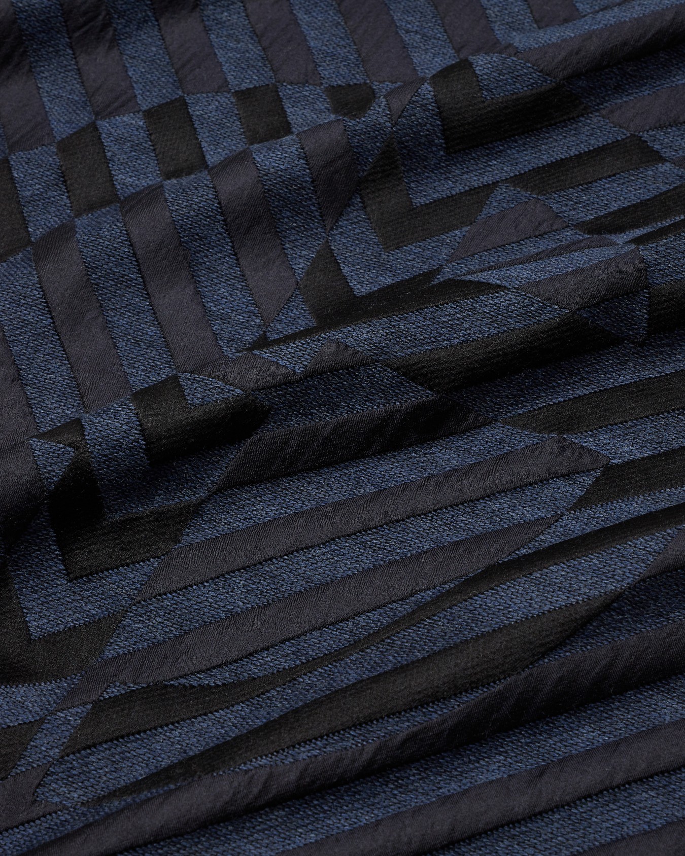 Stola aus Seide und Schurwolle in Jacquard-Verarbeitung Folie 1