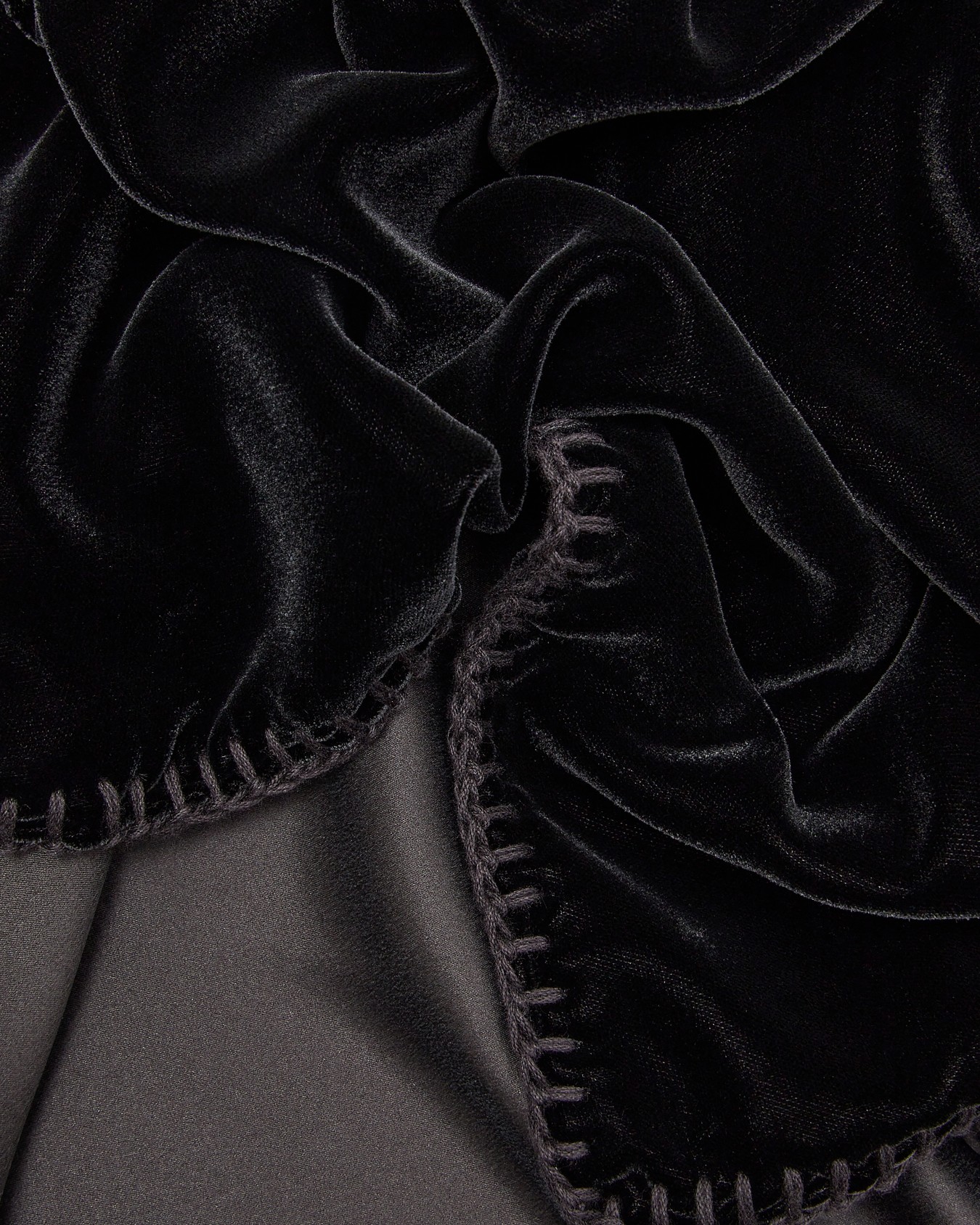 Mantella in velluto Slide 1