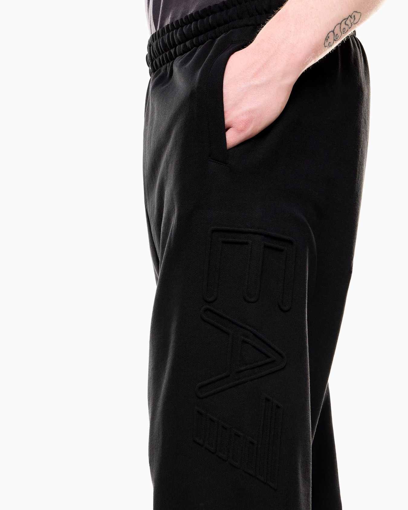 Logo Series organic-cotton joggers Slide 4