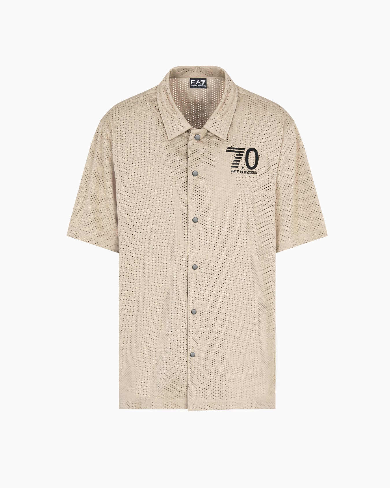 7.0 Short-sleeved shirt made from a technical fabric  Slide 0